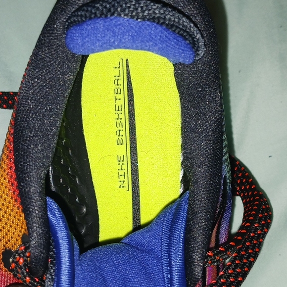 Nike Air Zoom BB NXT \'Heat Map\' Men\'s Basketball Shoes Size 4 CK5707-401 NO LID